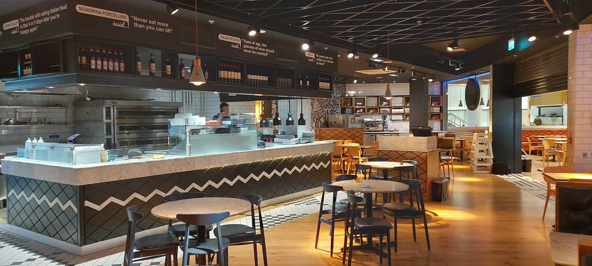 RS_Scotland's tweet photo. Best wishes to Viva Italia Group in their latest branch opening of Tony Macaroni Express at The Hub, East Kilbride. The restaurant is due to open today. Why not pop in for a bite to eat while doing your Christmas Shopping?

#EPOS #Restaurants #Hospitality #Integrations #Payments https://t.co/BUDccBVtHc