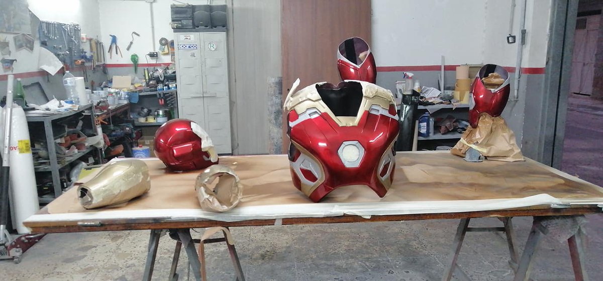 mikecompositi's tweet photo. Un fantastico lavoro di restauro svolto da Salvatore Dante, titolare della scuderia NSK-reparto corse: l'armatura di Iron Man!
Lavorazione composta da un rinforzo integrale in fibra di vetro MIKE-COMPOSITI ed una riverniciatura totale. https://t.co/iK36wQ8wJj