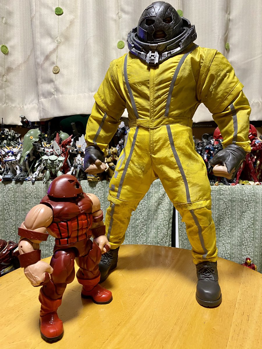 Uzivatel 名将デューガン ありがとうサクラ革命 Na Twitteru 偽物ですがデカくてリアルでヤバい品です W