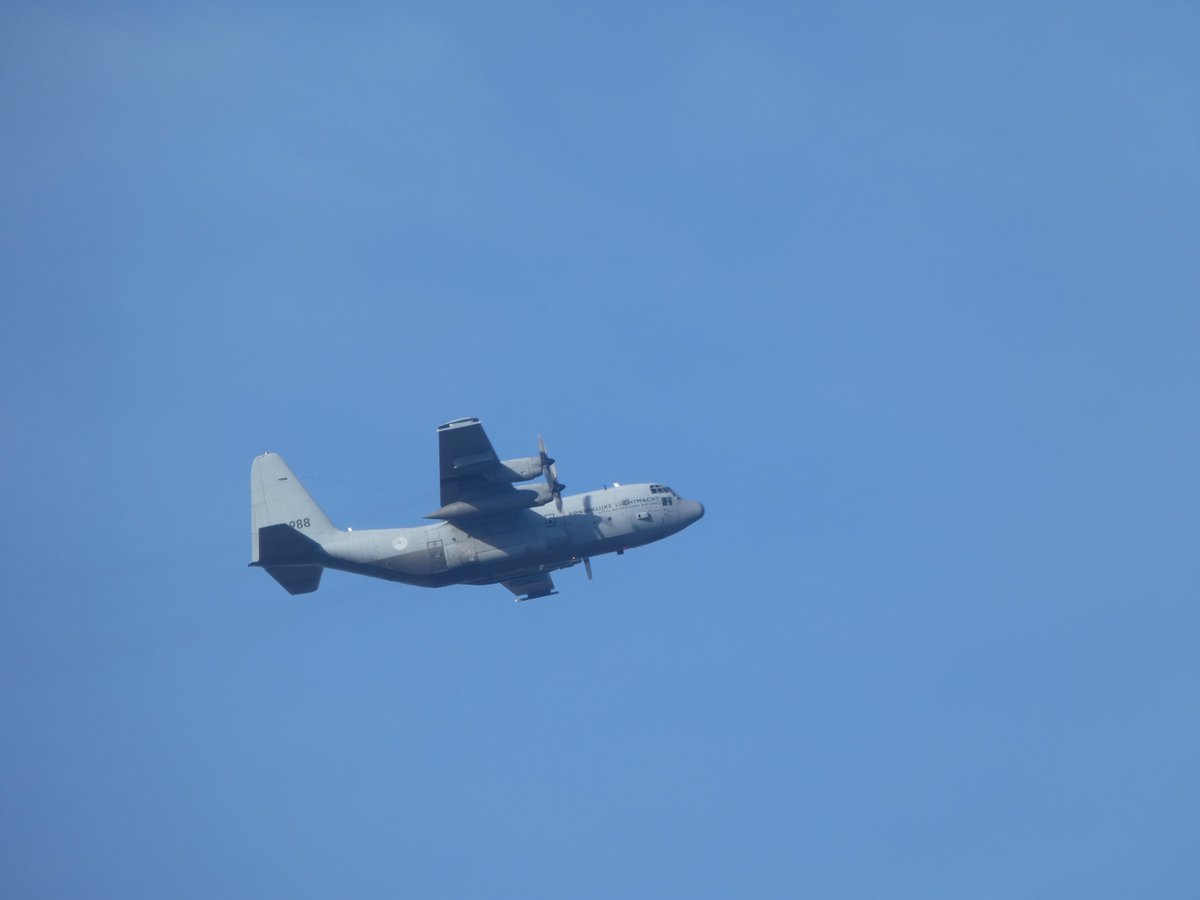 EHEH_Spotter's tweet photo. C130 / Moon  shot?  close but..❌❌❌....   keep trying .. !! 

Royal Netherlands Air Force Lockheed C-130H Hercules (G-988, #480C06) as Netherlands Air Force flight #NAF78 departure runway03 @ EHEH

#potn https://t.co/FxDRZjk9o5