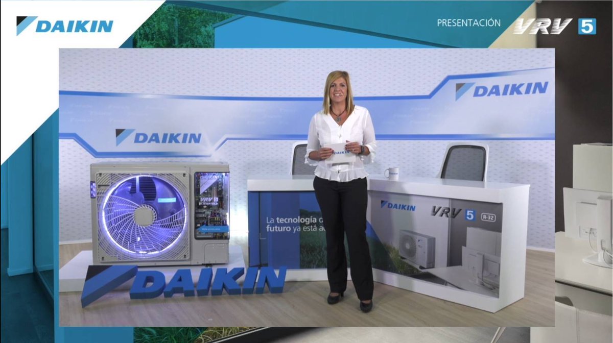 Daikin_es's tweet photo. Ayer presentamos el nuevo sistema VRV5 en un evento online marcado por la innovación, la sostenibilidad y la eficiencia. Paloma Sánchez-Cano, Santiago González, Javier Mendoza e Ignacio Bravo fueron los anfitriones de un encuentro al que se inscribieron más de 1.700 participantes https://t.co/OKreuIrCjn