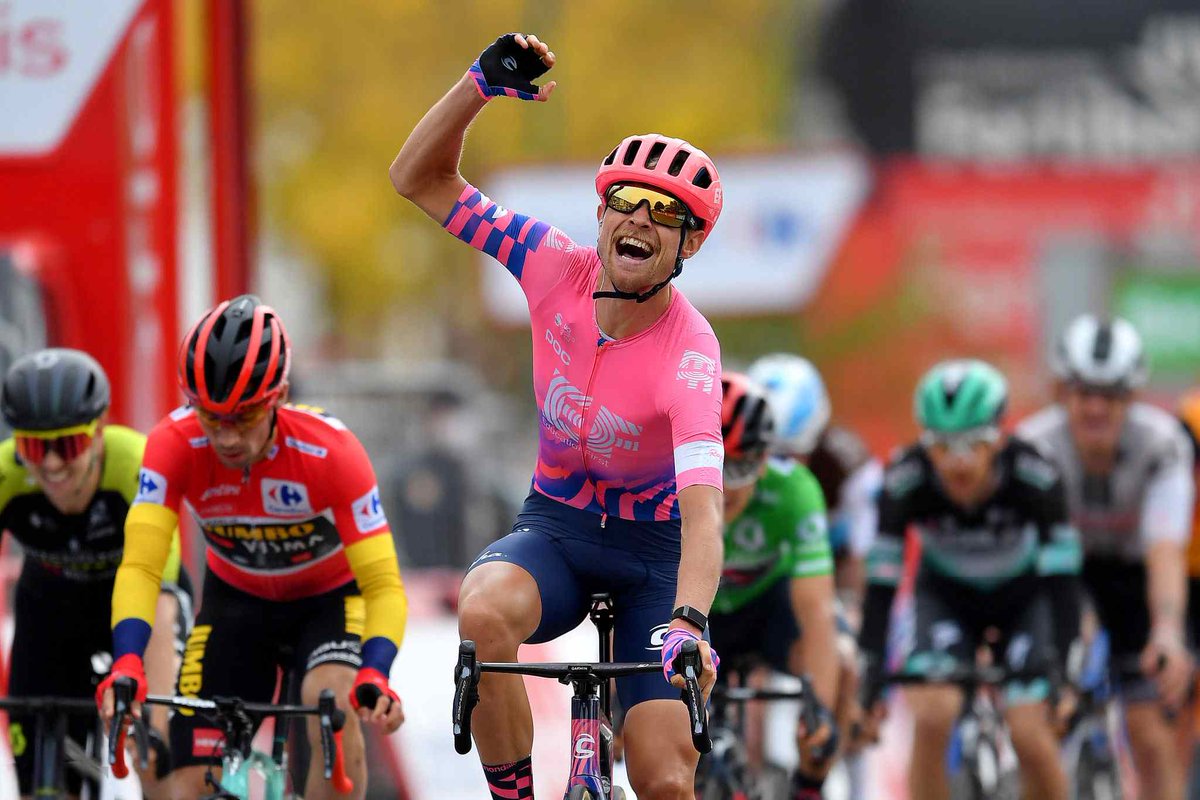Bicicletazos's tweet photo. 🇪🇦 #España
#Ciclismo
#LaVuelta20
#LaVuelta2020

Magnus Cort-Nielsen fue el más veloz en Ciudad Rodrigo

📝 @YencerBarona13

⬇⬇⬇
https://t.co/eBC63TSIF9 https://t.co/UIAgOYFKnJ