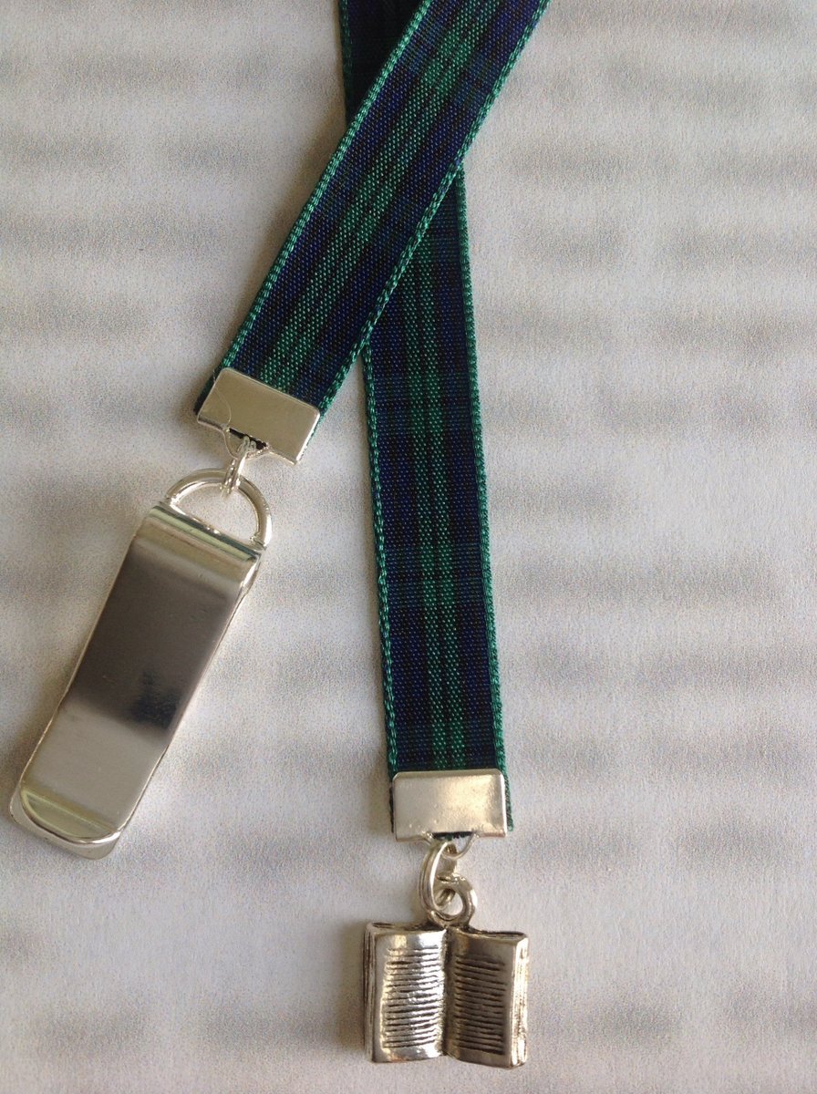 ★★★★★ 'Love it! The owner is very sweet, too. I will purchase another one of these fabulous bookmarks.' Katherine B. etsy.me/2GySWcY #etsy #blue #green #teachergift #bookmarkgift #bookreader #bookmark #fathergift #booknerdgift #mensbookmark