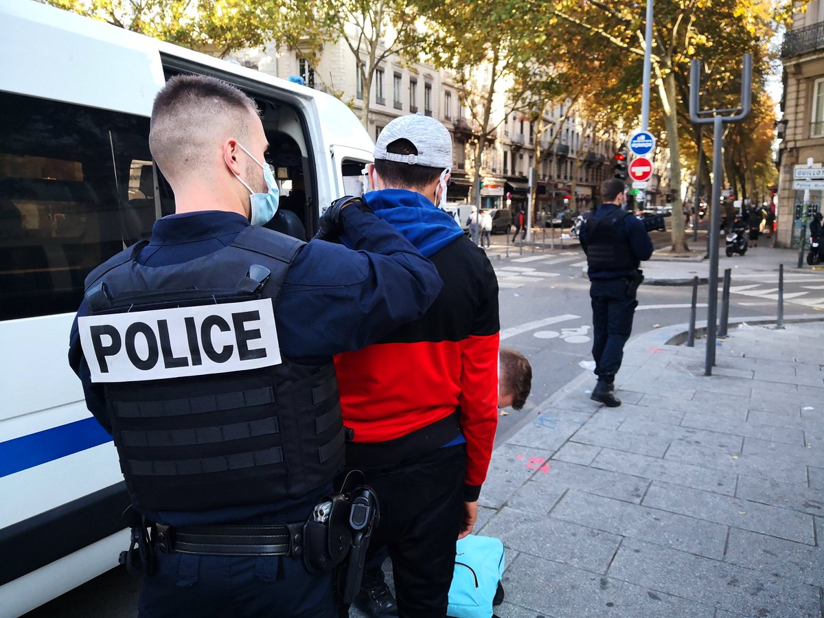 Police Nationale 69 tweet media