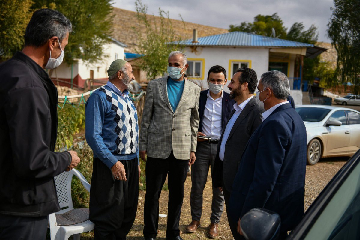 MehmetGurbuzOrg's tweet image. 📍2021 yılı içerisinde kırsal mahallelerimize yapılacak olan çalışma programını, tüm mahallelerimizde halkımızın taleplerini dinleyerek ve incelemelerde bulunarak hazırlıyoruz.