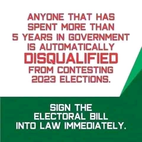 Naskay10's tweet photo. #Itisnotfinish
#EndBadGovernanceinNIGERIA
#EndPoliceBrutalityinNigeraNOW
Rt aggressively https://t.co/8UMWWTBdO6