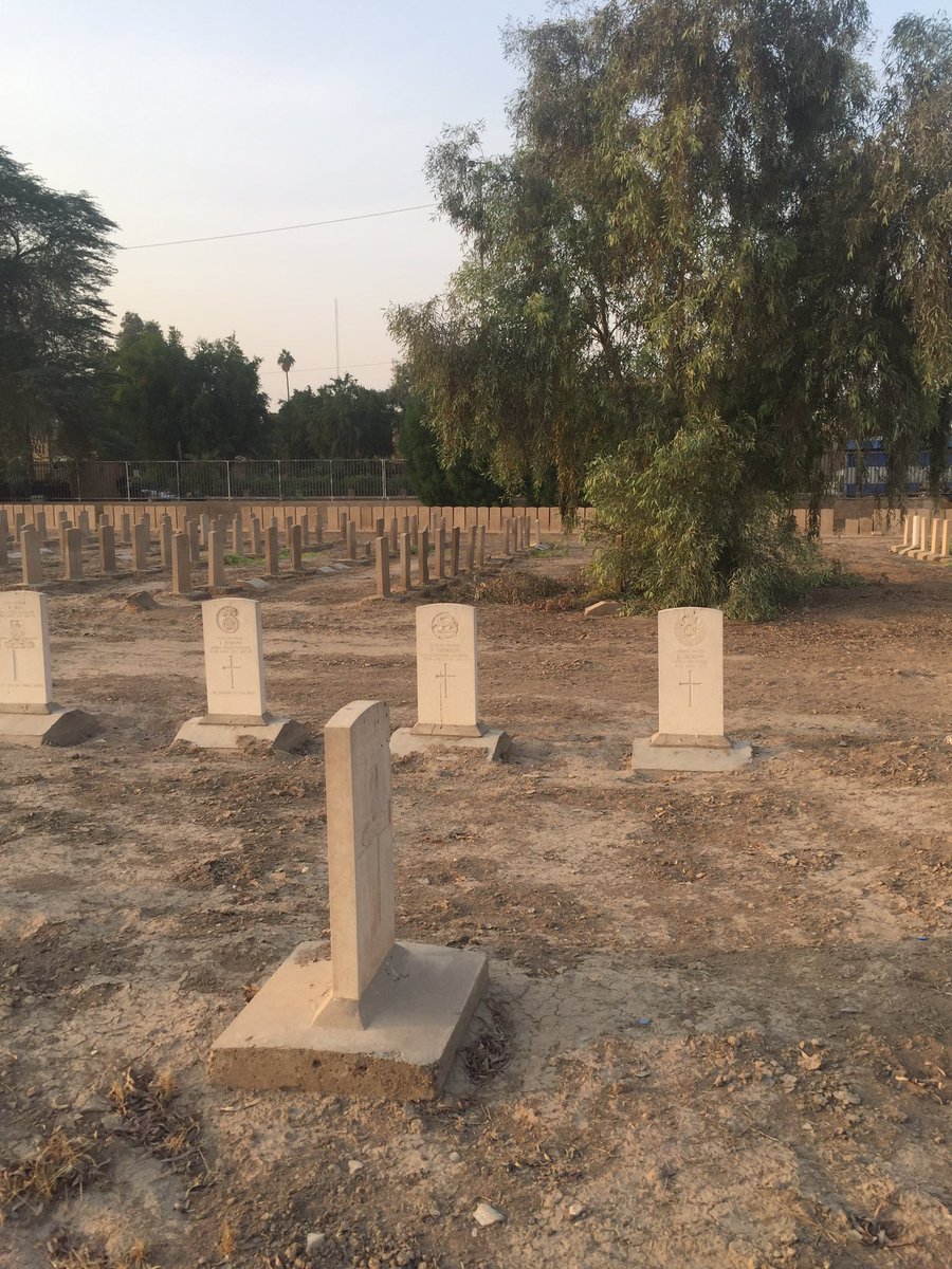  #GraveyardsofIraq The Baghdad (North Gate) War Cemetery contains 4,487 identified casualties from the First and Second World Wars, according to  @CWGC. Begun in April 1917, the deceased here are British, Australian, Indian & Polish troops, among others.