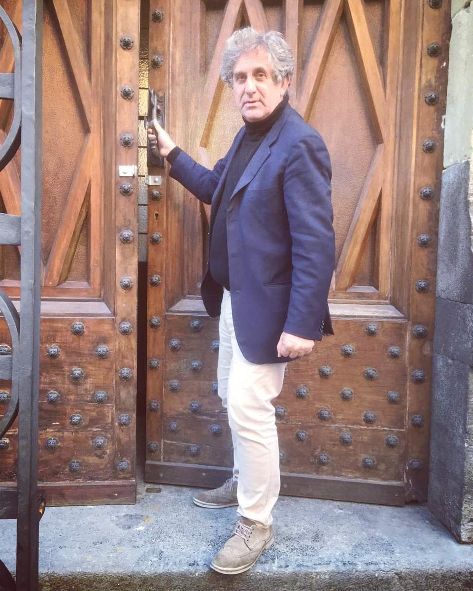 #dadomani...

Abbiamo chiuso i battenti, ma l’#arte e la #cultura non chiuderanno mai.

Seguiteci per nuove sorprese!

#museofilangieri #museodeltesorodisangennaro #art #laculturanonsiferma #museiitaliani #naples #italy #viadeimuseinapoli #viaduomonapoli #viaduomostradadeimusei