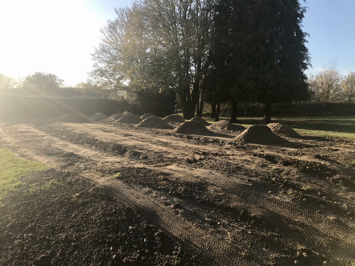 OgbourneDownsGC's tweet photo. 1st tee renovations, no not giant moles! New root zone ready for spreading. https://t.co/PUFCGrEijs
