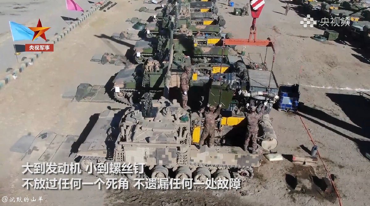 TheDeadDistrict's tweet image. Exercise on powerpack swaps on Type-15 light tank.
#PLA #China #Type15