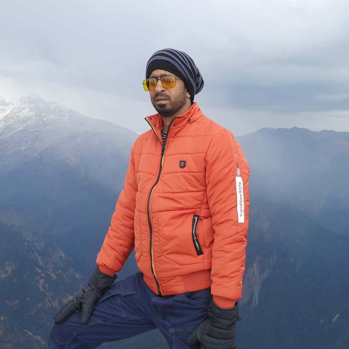 iam_solanki's tweet photo. #NewProfilePic https://t.co/Td6U1T1zip