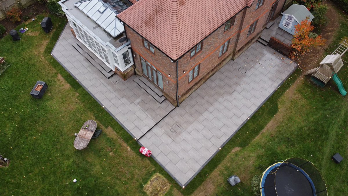 Warlingham Paving & Brickwork LTD tweet media