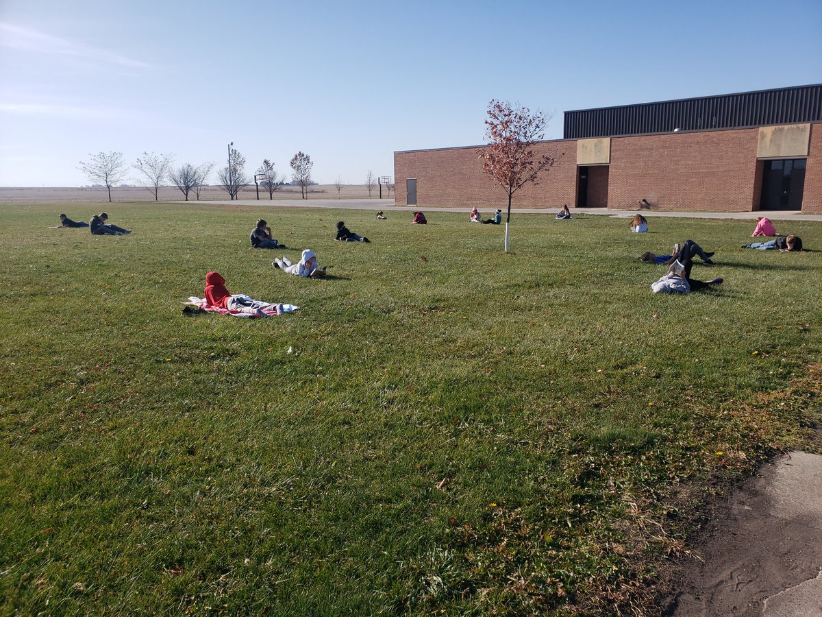 waller_jenna's tweet photo. Sunshine, fresh air, and a good book!  Happy Friday!

#mnwcougars https://t.co/Was1eyopq4