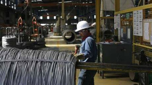 Tras un acuerdo suscrito entre la Secretaría de Economía y el gobierno de EUA, las exportaciones de acero mexicano evitarán aranceles por 1,200 millones de dólares; el convenio da certidumbre a la industria manufacturera de México. vía @Forbes_Mexico bit.ly/3mYNOyj