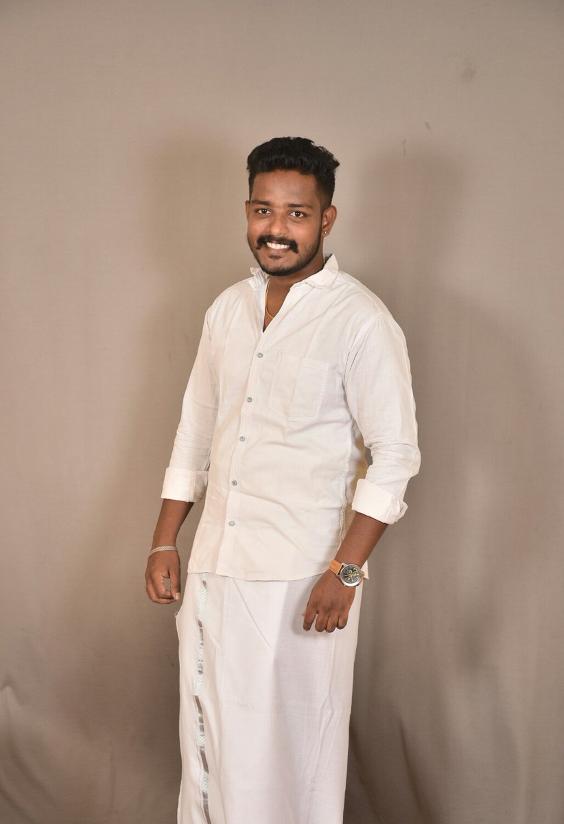 actor_NsK's tweet photo. #NsK🎭
#Traditional_Look https://t.co/bS9Tv9iKox