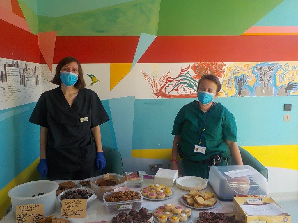 SpftOt's tweet photo. To wrap up a great week developing our digital skills celebrating #ChooseOT, fantastic students also been involved in a bake sale to raise money for ‘Love-In-A-Box’. A great collaboration with staff @OtChelsea, students @BrightOccTher and SU's @HellinglyCentre @AHP_SPFT 💚 https://t.co/16j1UTLXty