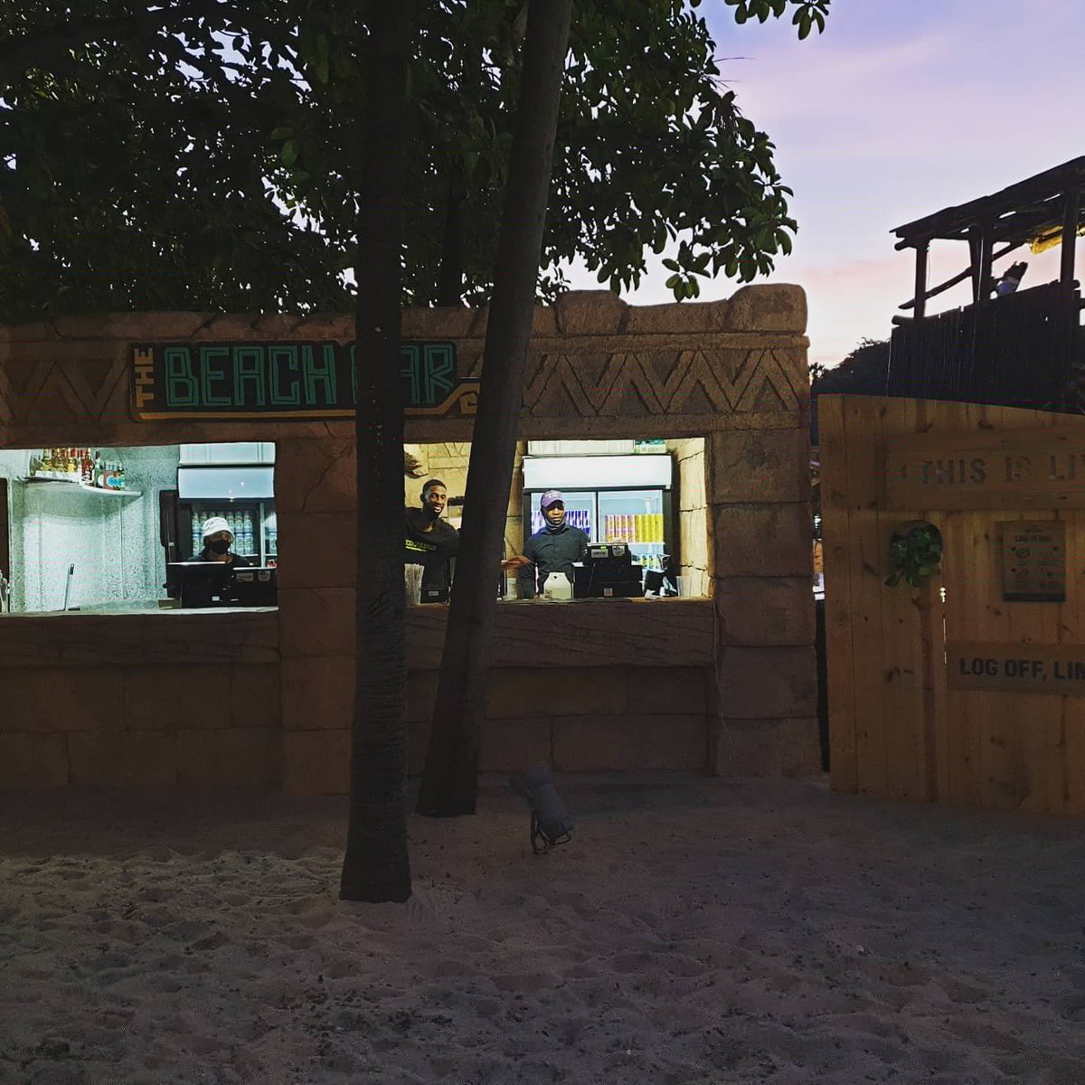 CockAndShoot's tweet photo. Day 1/3 of @HomeComingEvent Sun City Takeover! 🥃🍾🍻 Feels good to be Back(ish)
#FonCity #SunCityTakeover #DrinkBetter https://t.co/KM1KYi68dP