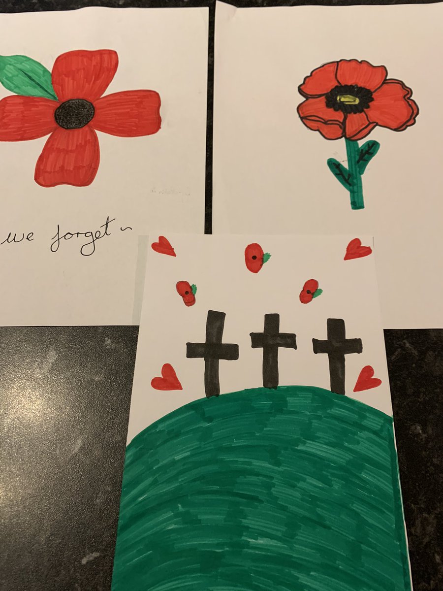 HTAClassDuck's tweet photo. Just a selection of the fabulous artwork I have received this week, for display in Newark Hospital. #HTAArt #HTACommunity https://t.co/mlaS3G2r9N