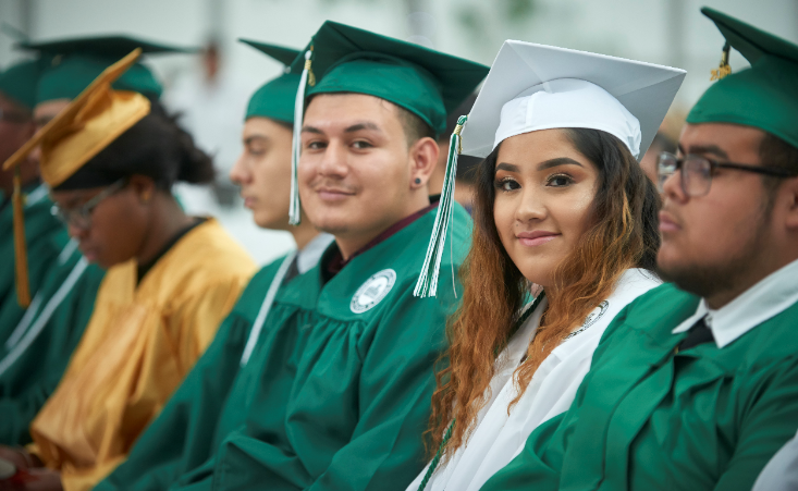 syf_jon's tweet photo. SYF meets students where they are. Now, we're meeting you where you are-a virtual silent auction of over 500 items & #OrangeGradCapChallenge that you can support. Thru 12/4, place a bid or vote for your favorite grad cap decorated by @simon_youth students: https://t.co/piV0l28PN4 https://t.co/A1zER02h4w