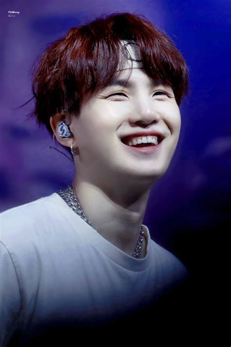 AhlamSofi's tweet photo. #GetWellSoonYoongi #dontapologize 당신은 이미 우리에게 당신의 음악인 전원을 만듭니다. 감사합니다. 당신이 잘 얻을 수 있는지 확인하십시오. I looooove yoooouuuuu💜💜💜💜💜💜💜💜💜💜💜 https://t.co/pFOi3uOBjZ