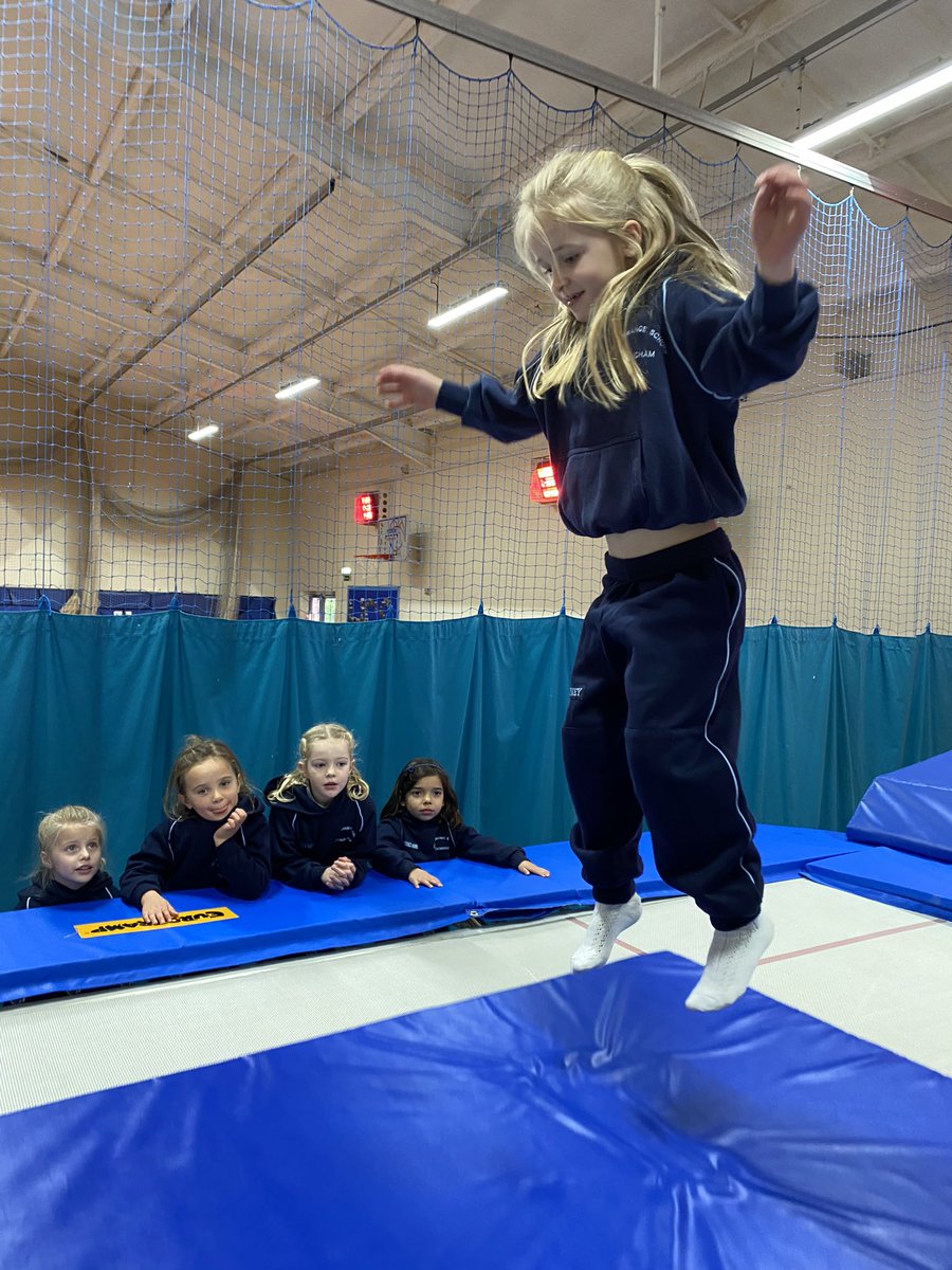 HGSport1's tweet image. Year 1 girls enjoying their first trampolining lesson #starjumps #excitedchildren #FriYAY