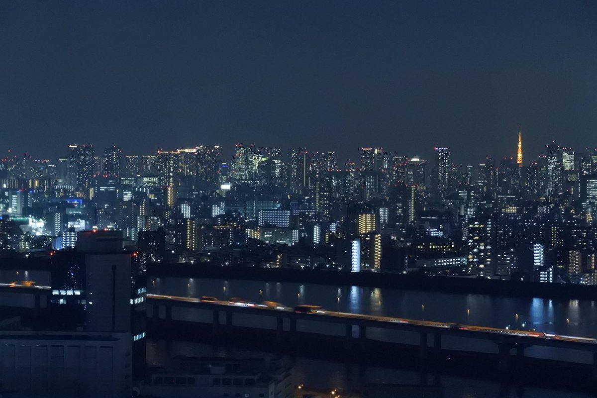 Koheeeeeeee8's tweet photo. 登ってきた！
東京が見渡せてきれかった！ https://t.co/fMatOBiTaf