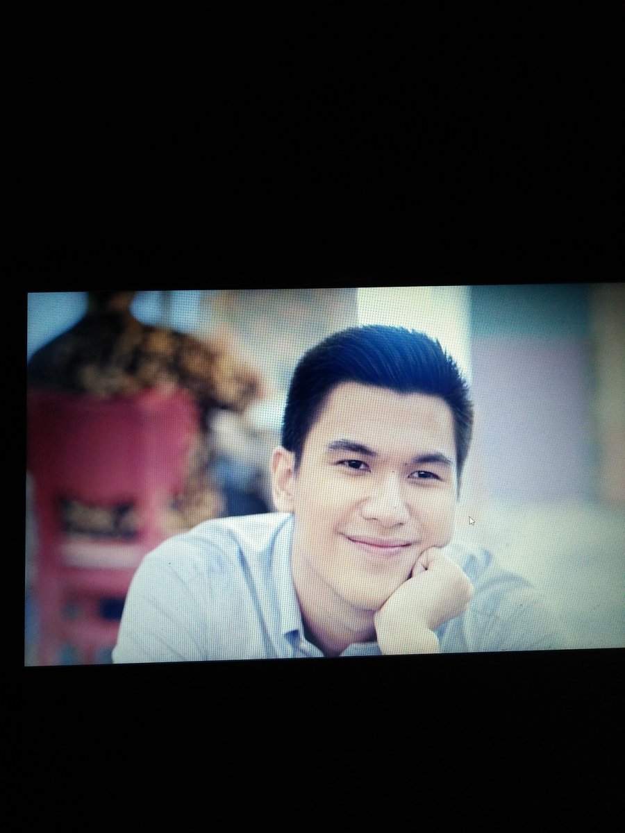 ultkiano's tweet photo. tulala yan??? 😂 @iamginoroqueiv @ElisseJoson

#BeautyAndTheBossOnIFLIX https://t.co/gFt6BRKPOF