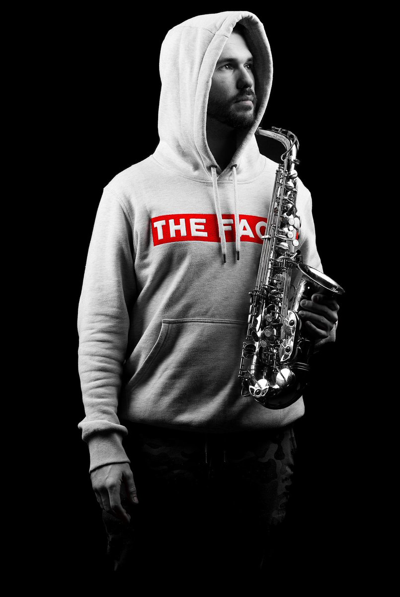 eddy_highton's tweet photo. Yesterday we officially opened our brand new studio warehouse space down at Dryad works 📸🔥
I had the pleasure of shooting with world renowned saxophonist @MattSaxxUK 🎷🔥
#studiophotographer #studiovibes #blackstudio #saxophoneplayer #saxophone🎷 #newstudiospace https://t.co/WLl8raTBHN
