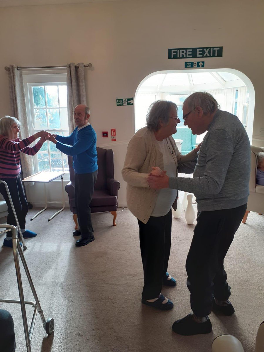 KaraHealthcare's tweet photo. It's Strictly Come Dancing at Friarn Lodge, and we are enjoying waltzing round the lounge, sashaying in the corridors and jiving in the conservatory!!
Music and dancing are great ways to stimulate memories and improve fitness in a fun way!
#FriarnHouse #StrictlyComeDancing https://t.co/IDoSMO94ao