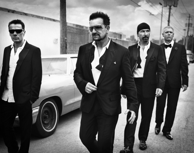 GalleryFlo's tweet photo. © Vincent Peters:
#U2, New York, 2012
#FloPetersGallery #art #VincentPeters #photography #blackandwhitephotography https://t.co/Vwx4xaTfL7