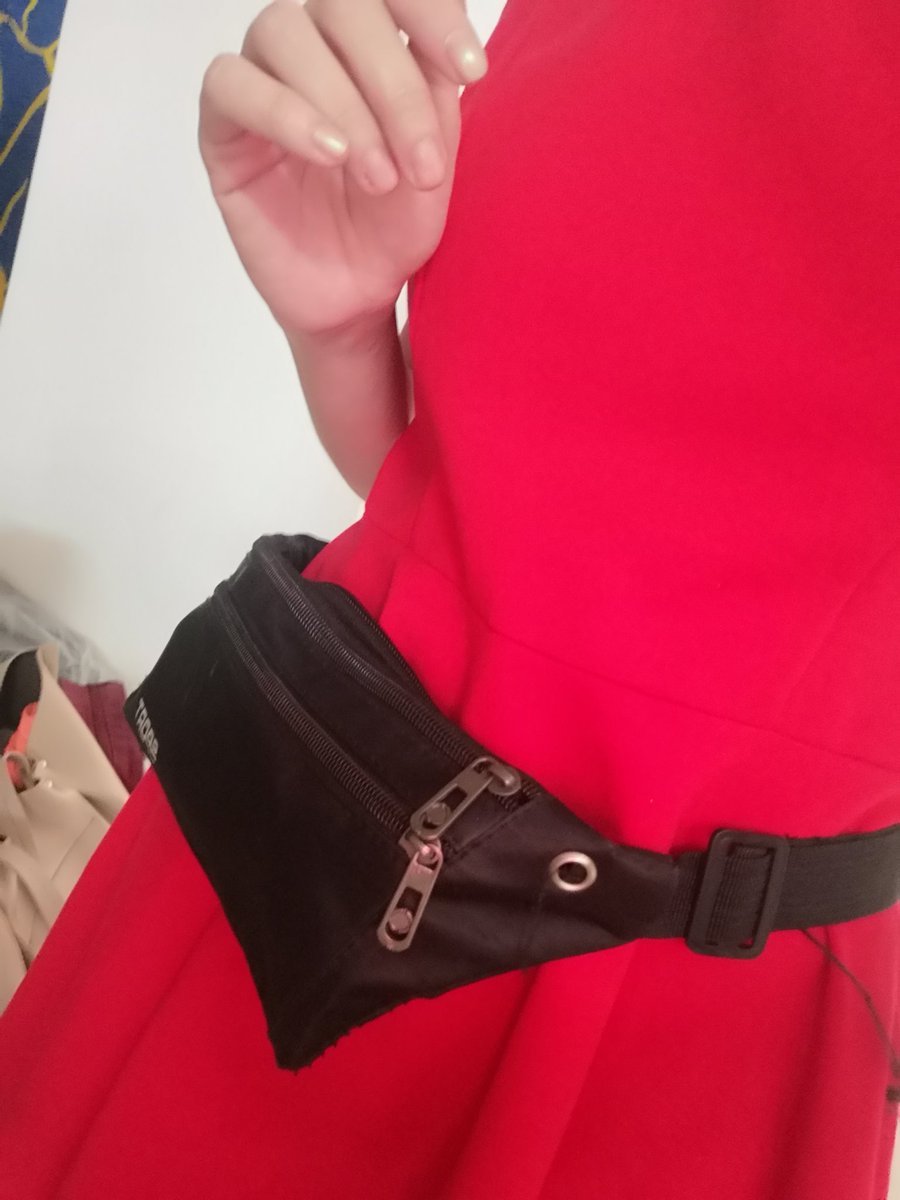 Pami_Therese's tweet photo. Handy-dandy belt bag with so many essentials you wouldn't believe. 😅
#eventPA #itsawrap https://t.co/DDxXGQwUeJ