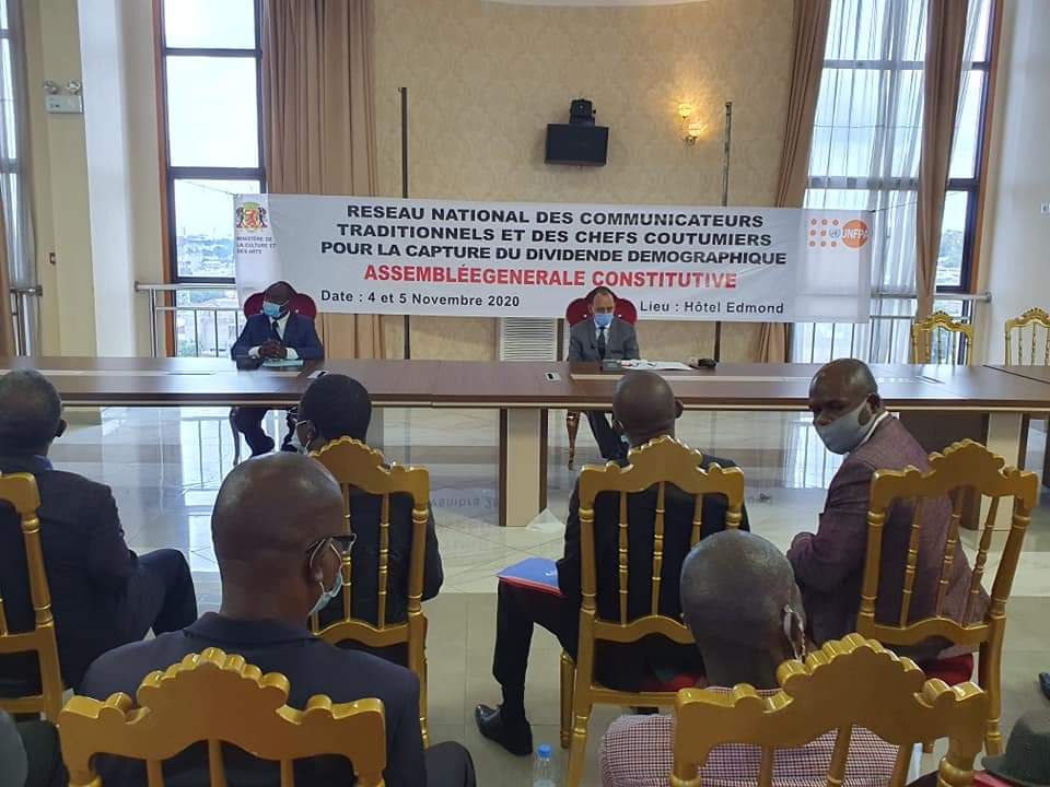 CongoUnfpa's tweet photo. Mise en place du Réseau National des Communicateurs Traditionnels et chefs Coutumiers pour le Dividende Démographique (RENACTRAD)au 🇨🇬
14 membres déterminés à accompagner le gouvernement dans la capture du Dividende Démographique au Congo
#RENACTRAD
#DivDem https://t.co/Dax9lBxM48