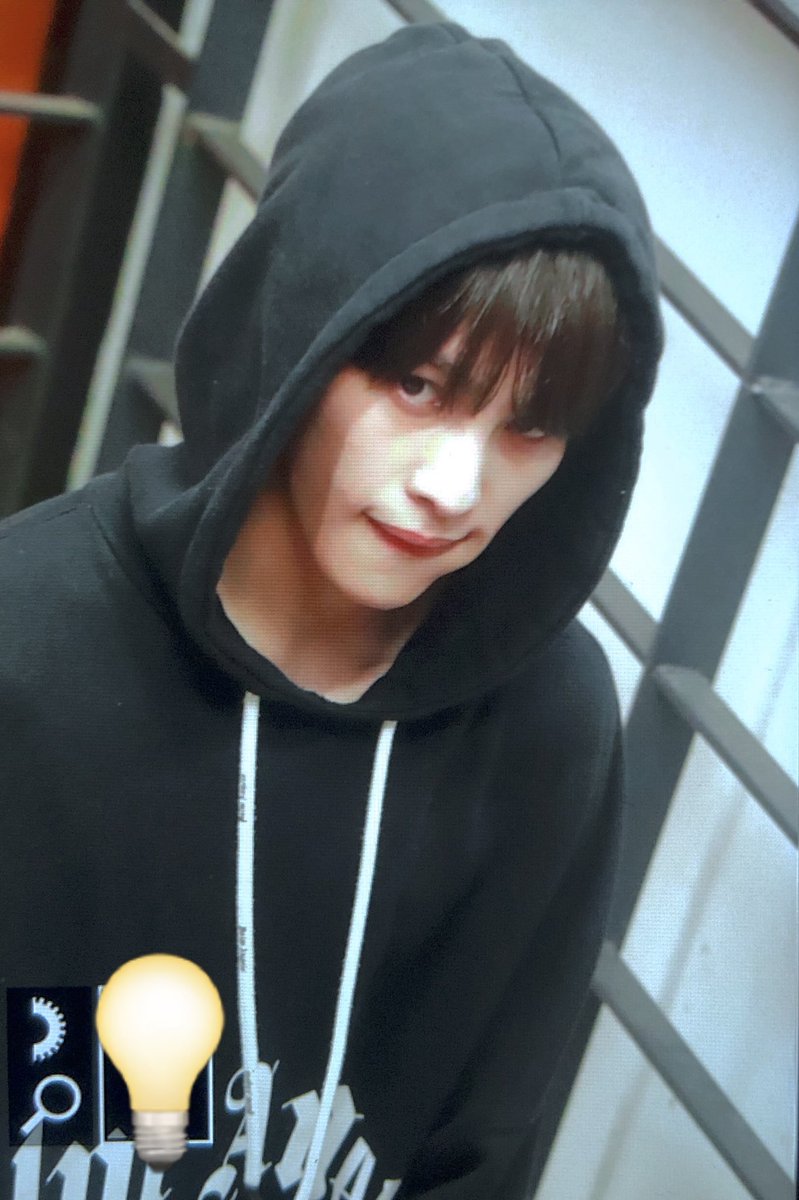 CharmLamp1010's tweet photo. 201106 Blueroom 퇴근

#YANGYANG   #刘扬扬   #扬扬 #양양  
#WayV    #威神v #NCT2020   #NCT https://t.co/BTFe8JmBsG
