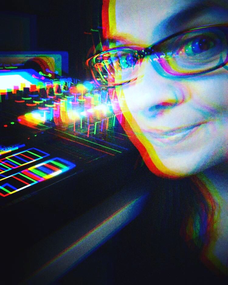 DVox83's tweet photo. Prepping for @FindikeRecords #guestmix on #Berlin’s #CosmosRadio! I have so many epic promos to share!😃
And what an honour it is to be warming up for @FlemcyMusic’s @JPLantieri too!🙏🏽 I can’t wait & hope you can join us!
8pmCET / 7pmGMT - 21st Nov!
https://t.co/Qyy2pbNzjM https://t.co/fLEoEgGgdQ