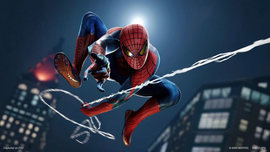 DonaldReignoux's tweet photo. Alors Miles, t’as cru que j’allais te laisser tout seul à NY ? 
Spiderman est de retour, accompagné de ma voix pour vous servir ! Oh mais quel kif de pouvoir enfin vous dire ça... On y est !
See you sur #PS5 #MilesMoralesPS5 #BeGreater https://t.co/yX1MYYa5yw