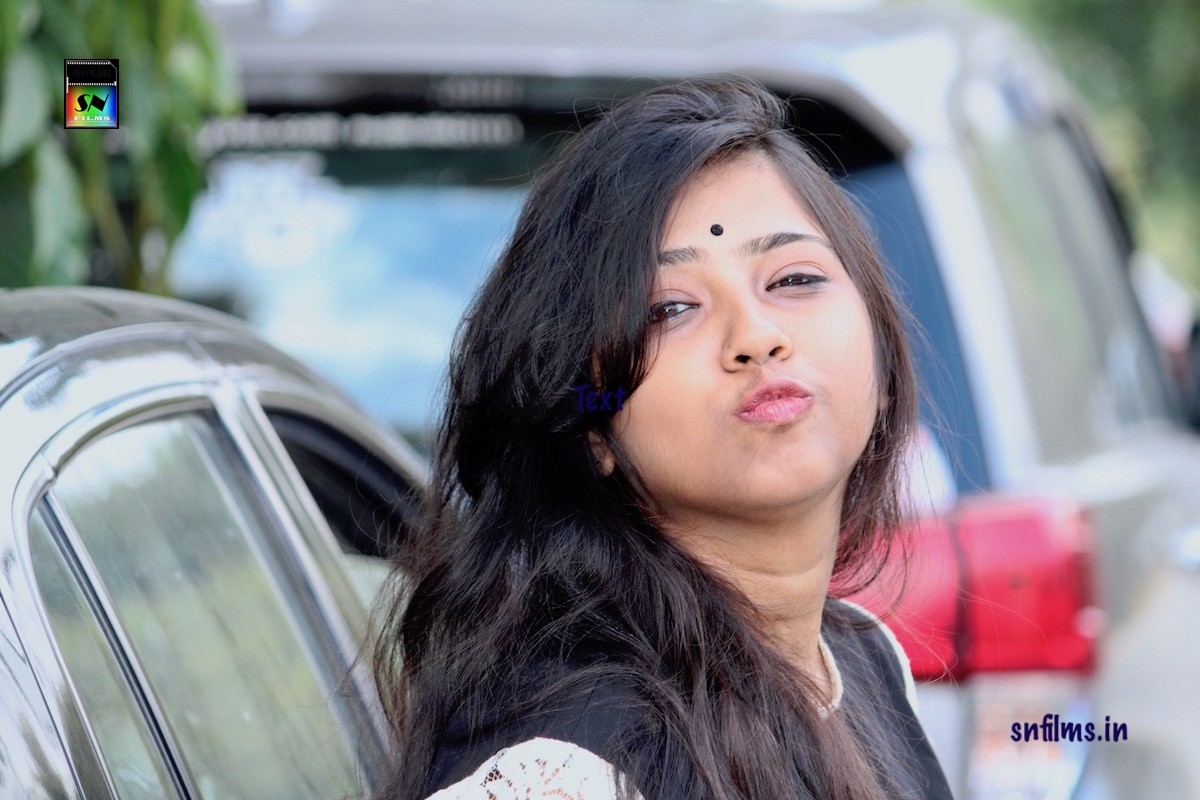 sn_films's tweet photo. Check out stunning @DebasmitaChat16 in #TereBinEkPal feat. @Sanjib__Nath  https://t.co/wPiamOjeeu
https://t.co/hwDtAIE51R

#snfilms #hindiMusicVideos #reprisedVersion https://t.co/I96cDNGlWr