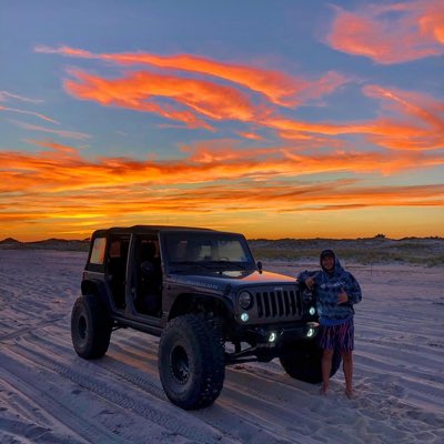RHunts24's tweet photo. #NewProfilePic https://t.co/LnqFYFiaFU
