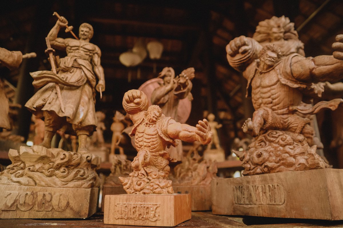 dwoodartstudio's tweet photo. How one of the sculptures from our Mini Collection line looks like next its original counterpart...
Place an order to own one NOW by sending us a message 👍

#luffy #onepiece #chopper #manga #anime #fanart #woodworking #luffy #katakuri #woodcarvings #zoro #itachi #naruto https://t.co/ZtSvh0zILP