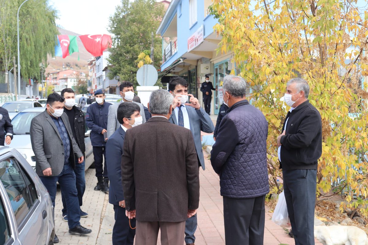 omersvgili's tweet photo. Tufanbeyli İlçemizde, Belediye Başkanımız, Kurum Amirlerimiz ve Denetim Ekiplerimizle birlikte Kovid-19 denetimini gerçekleştirdik. https://t.co/1Tk29vJrJy