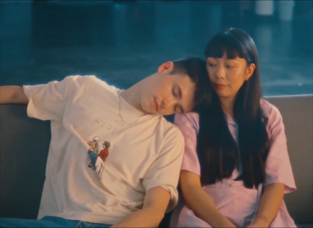 🍊🎄𓂃꙳
꒰  youtu.be/r0RBIn-RnSA ꒱