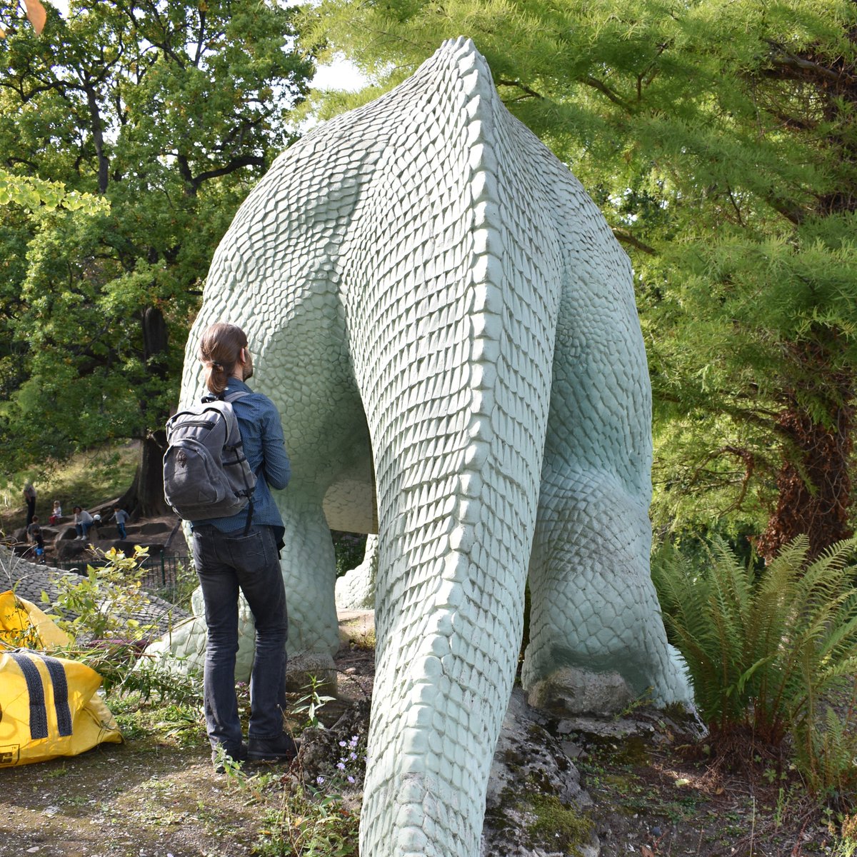 The $million question about the evening is the seating plan. The Iguanodon mould was big... but that _that_ big. It would have been about 30 ft long, maybe 10-ish ft high. (I'm standing next to the Iguandon sculptures in the image below - I'm 5' 10".)