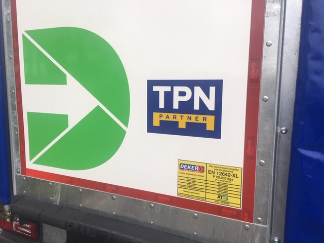 DEXLogistics's tweet image. You will probably start seeing more of our vehicles with our new branding on them - let us know in the replies what your thoughts are! 🚛📦