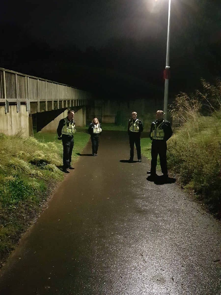 gwentpolice's tweet photo. This week, we shone a light on our officers for their continued commitment to #ProtectingAndReassuring our communities.
🚓Road safety checks by @gpoperations.
👮Patrols by @GPMonmouthshire following reports of criminal damage.
👮♀@GPNewport responding to reports of ASB. https://t.co/8kTZQr0ghk