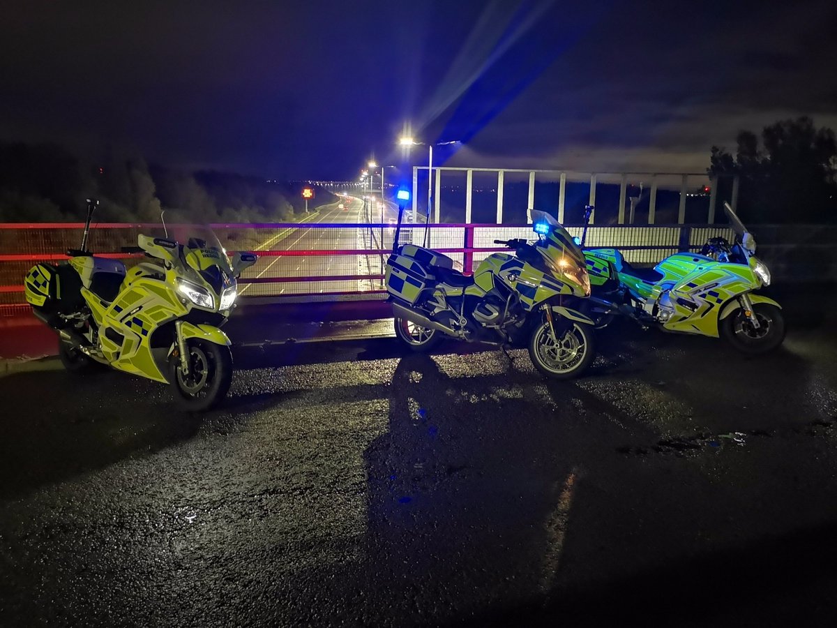 gwentpolice's tweet photo. This week, we shone a light on our officers for their continued commitment to #ProtectingAndReassuring our communities.
🚓Road safety checks by @gpoperations.
👮Patrols by @GPMonmouthshire following reports of criminal damage.
👮♀@GPNewport responding to reports of ASB. https://t.co/8kTZQr0ghk