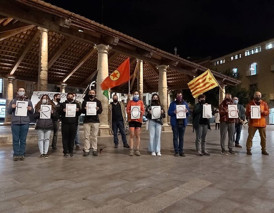 Solidarity from  #Granollers, Catalan Countries, with  #Rojava and demanding  #FreeÖcalan! #FreeThemAll  #RiseUpAgainstFascism  #RiseUp4Rojava