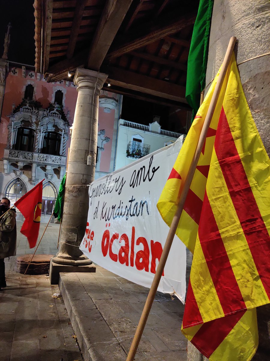 Solidarity from  #Granollers, Catalan Countries, with  #Rojava and demanding  #FreeÖcalan! #FreeThemAll  #RiseUpAgainstFascism  #RiseUp4Rojava