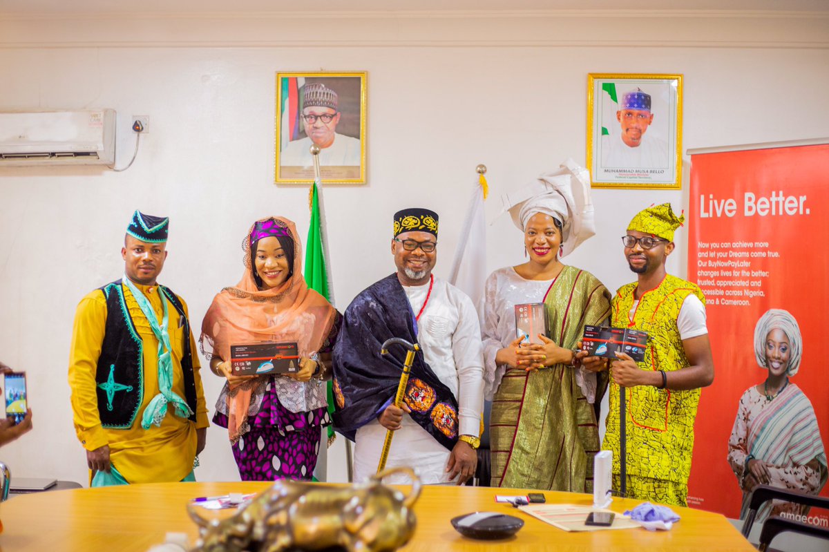Amaecomglobal's tweet photo. During our Annual Cultural Day today across all branches we displayed our diversity and renewed commitment to our company’s core values which are QUALITY, INTEGRITY and PASSION.    #DifferentCultureOneGoal #AmaecomGlobalculturalday https://t.co/LekCBWdXlS