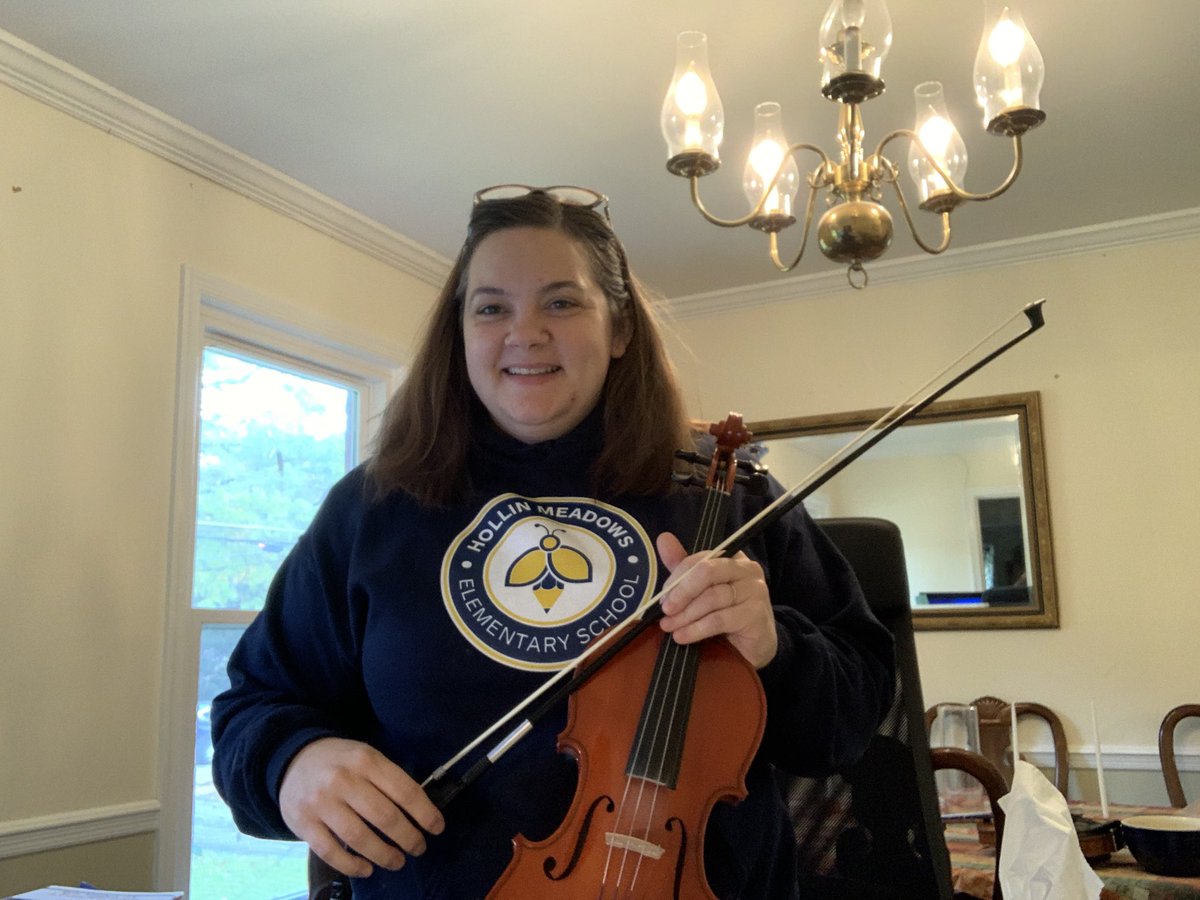 HM_Strings's tweet photo. Mrs. DJ is ready for spirit day! @PTAHMES https://t.co/E76rrAg9zj