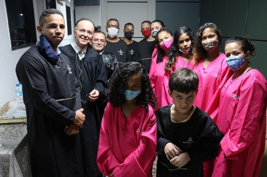 prbelciclei's tweet photo. Com pandemia ou sem pandemia, a tempo e fora de tempo não podemos parar de anunciar  o evangelho de Cristo!#Ameamissão https://t.co/77C41Z5jRo