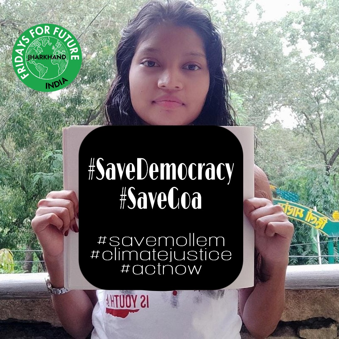 fffjharkhand's tweet photo. Let's prove to the government that we are not approving it's plan to make Goa a Coal Hub.
#goa #stopcoal #savemollem #goadiaries #protests #climateaction #climatejustice #actnow #fffjharkhand #fffindia #youthinaction  #adivasiinact https://t.co/8wIl2ROHsf